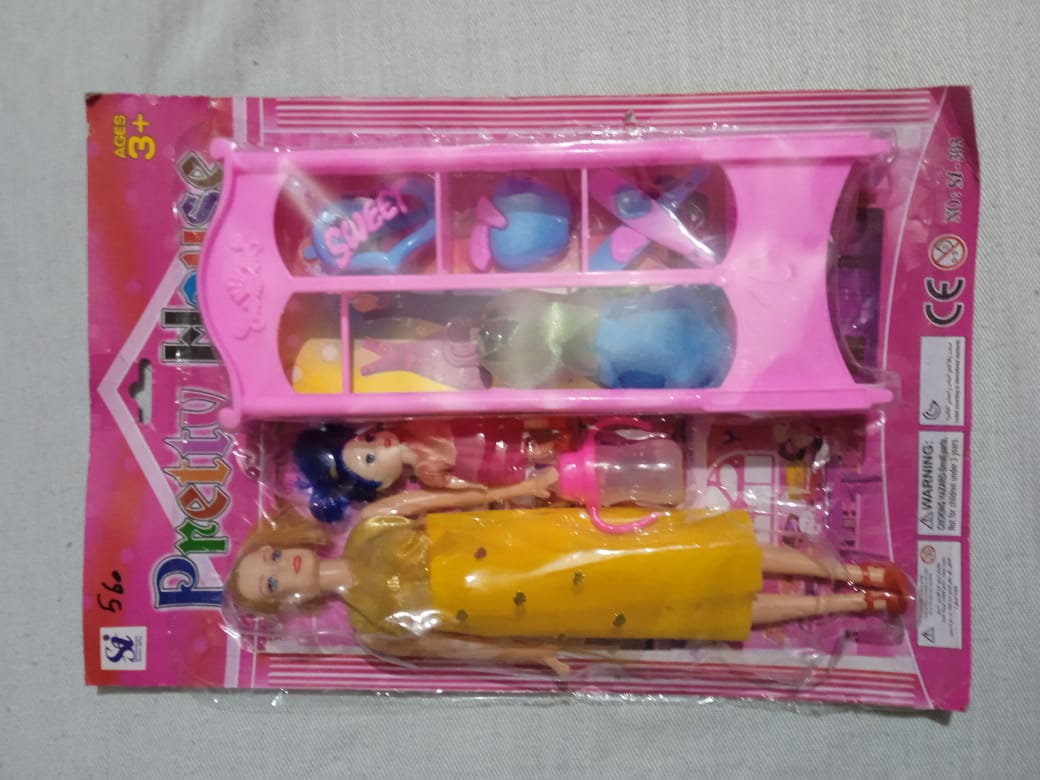 Doll's wardrobe set