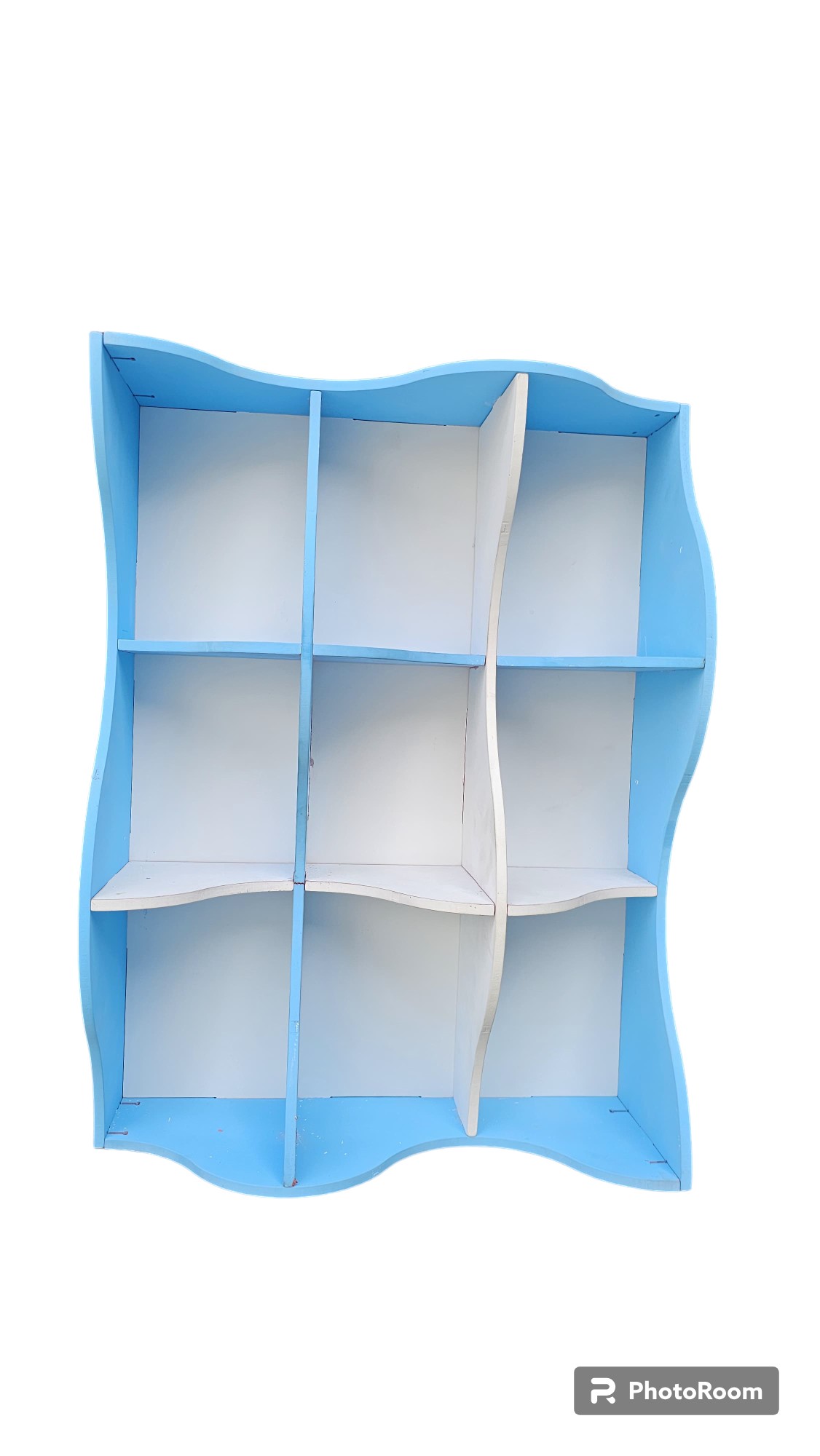 Shelf Curvy